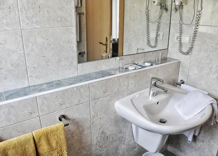 布伦纳酒店 梅拉诺